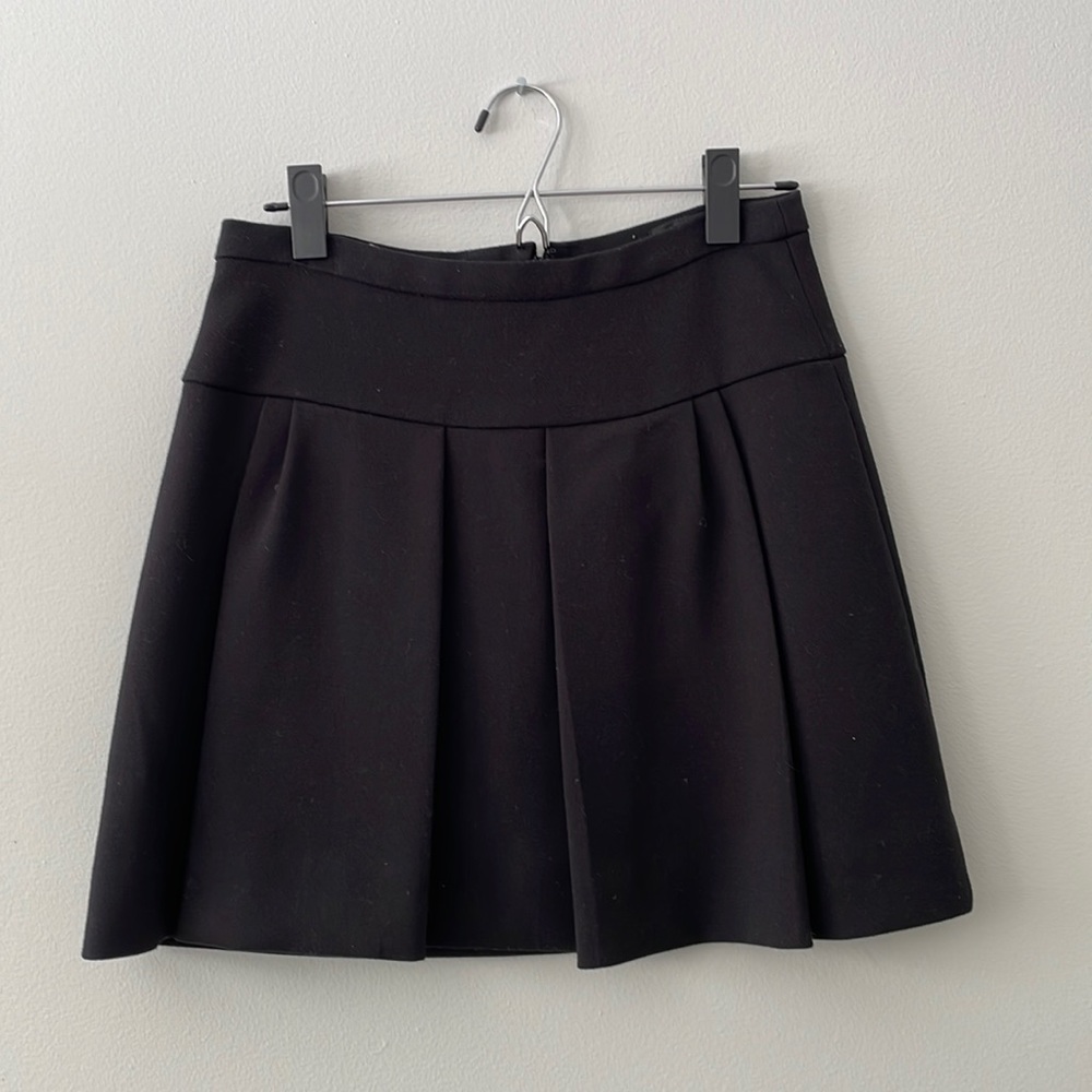 JCrew Classic Pleated Black Mini Skirt size 0